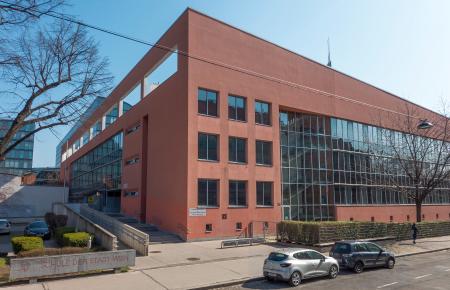 Fachmittelschule und Polytechnische Schule Wien 20 Fachmittelschule und Polytechnische Schule Wien 20