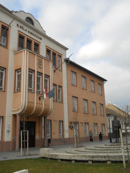 Béla III High School