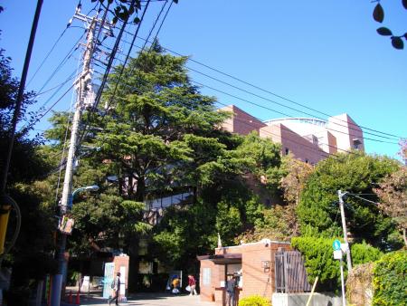 Meijiro Kenshin Junior and Senior High School