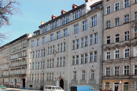 IV Liceum Ogólnokształcące im. Stefana Żeromskiego we Wrocławiu IV Liceum Ogólnokształcące im. Stefana Żeromskiego we Wrocławiu