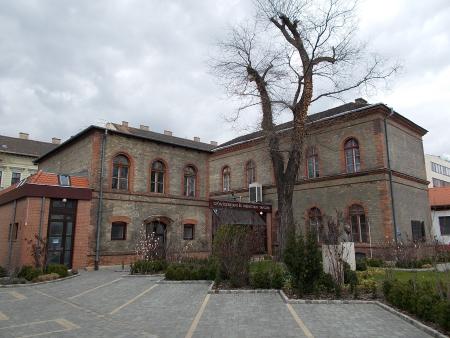 University of Veterinary Medicine Budapest University of Veterinary Medicine Budapest