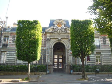 Lycée Leloup-Bouhier Lycée Leloup-Bouhier