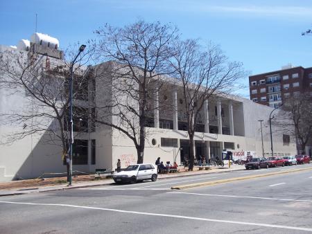 Instituto de Profesores Artigas