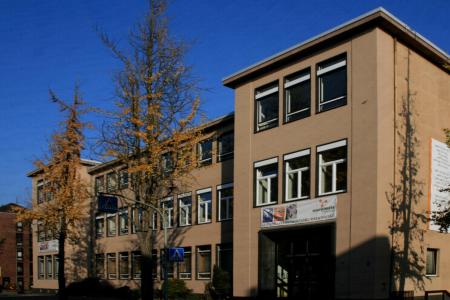 Hugo-Junkers-Gymnasium Hugo-Junkers-Gymnasium