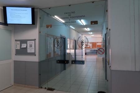 Facultad de Enfermería, Fisioterapia y Podología (Universidad Complutense de Madrid) Facultad de Enfermería, Fisioterapia y Podología (Universidad Complutense de Madrid)