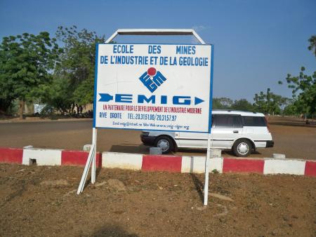 Higher Institute of Mining, Industry and Geology Higher Institute of Mining, Industry and Geology