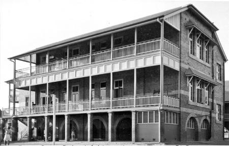 New Farm State School