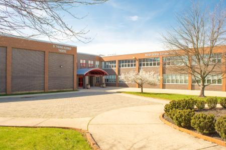 St. Thomas Aquinas High School (New Jersey) St. Thomas Aquinas High School (New Jersey)