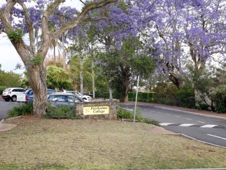 Fairholme College