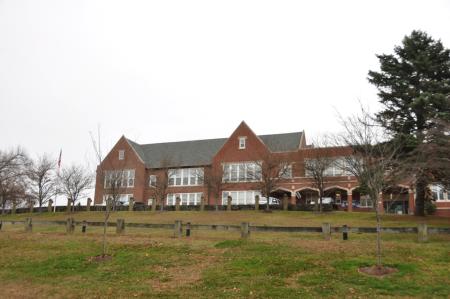 Greens Farms School