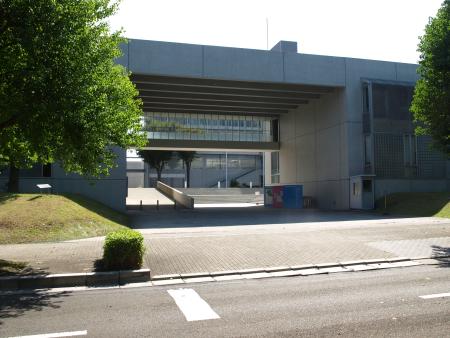 Keio Shonan-Fujisawa Junior and Senior High School Keio Shonan-Fujisawa Junior and Senior High School
