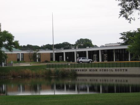 Maine South High School