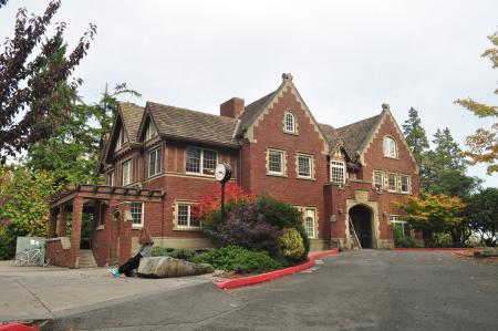 Bush School (Washington)
