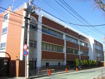 Yokohama International School
