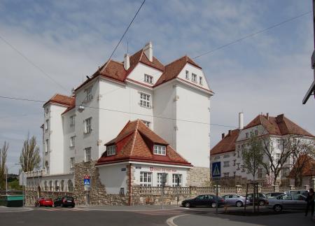 Volksschule Julius-Meinl-Gasse Volksschule Julius-Meinl-Gasse