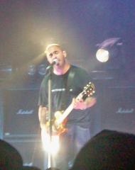 Aaron Lewis