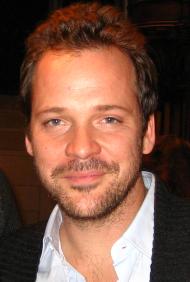 Peter Sarsgaardd