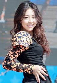Kwon Ri-se